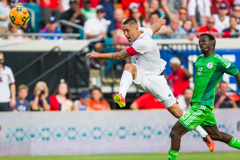 See Clint Dempsey Get Kicked in Face -- and Keep Playing - ABC News