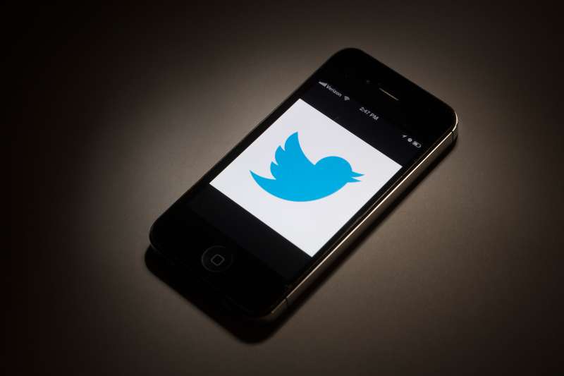 Twitter logo on iPhone