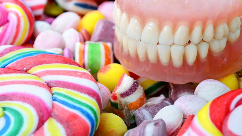 dentures on top of candy