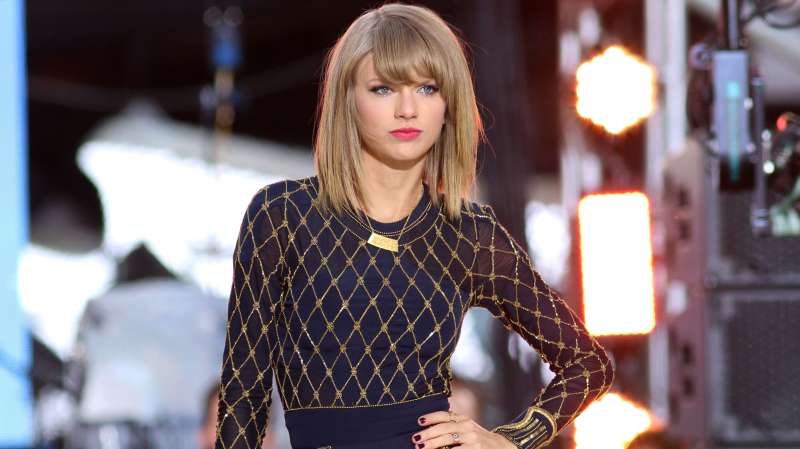Taylor Swift performs on ABC's  Good Morning America  in Times Square on Thursday, Oct. 30, 2014, in New York.