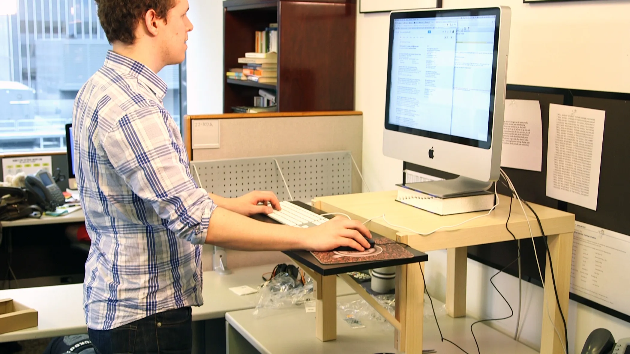 Build Your Own Standing Desk For 22 Money