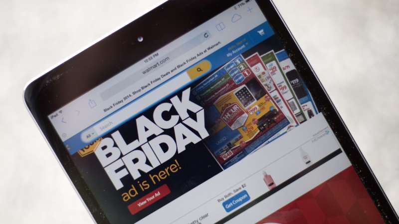 A  Black Friday  advertisement for Walmart is seen on an iPad in Annapolis, Maryland November 16, 2014.