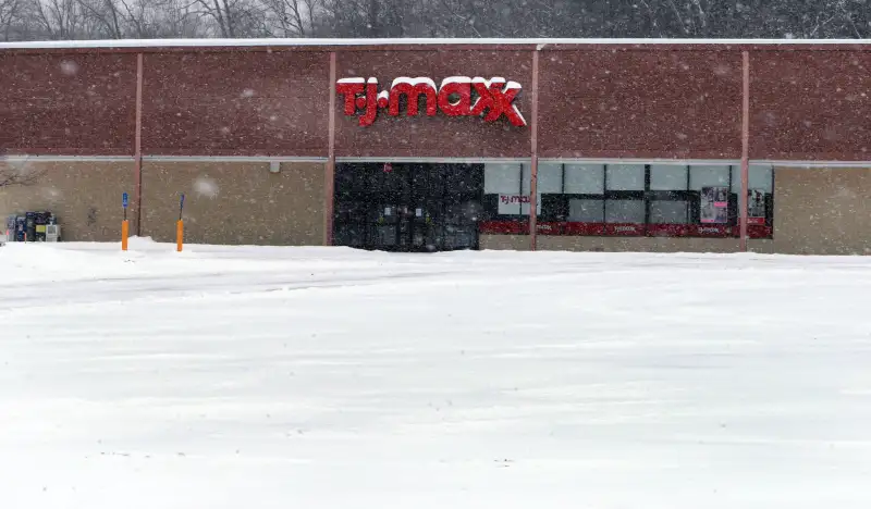 Weekend snowstorm good news for local businesses relying on winter