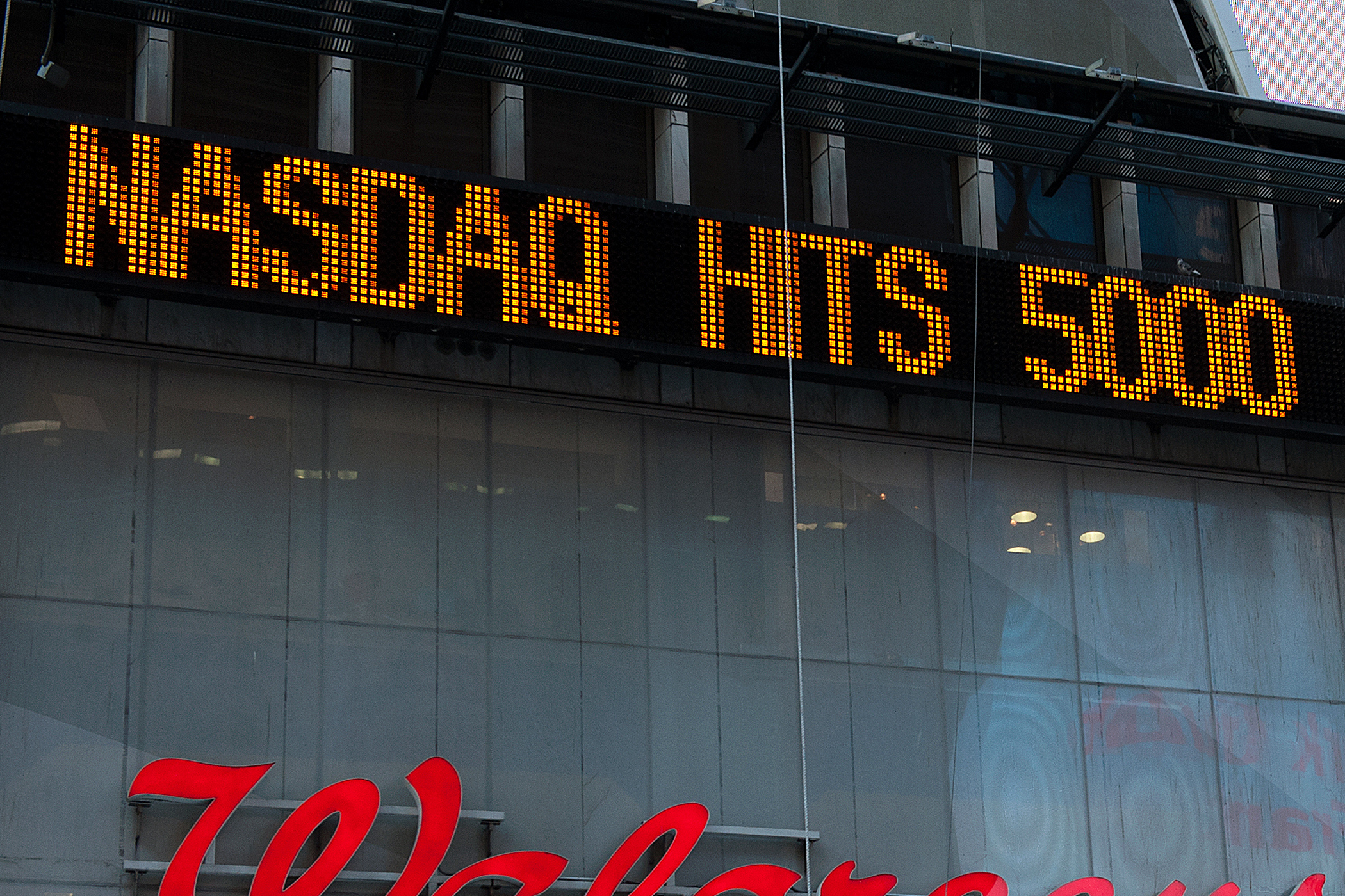 Why the Nasdaq Is Back but the Middle Class Isn't