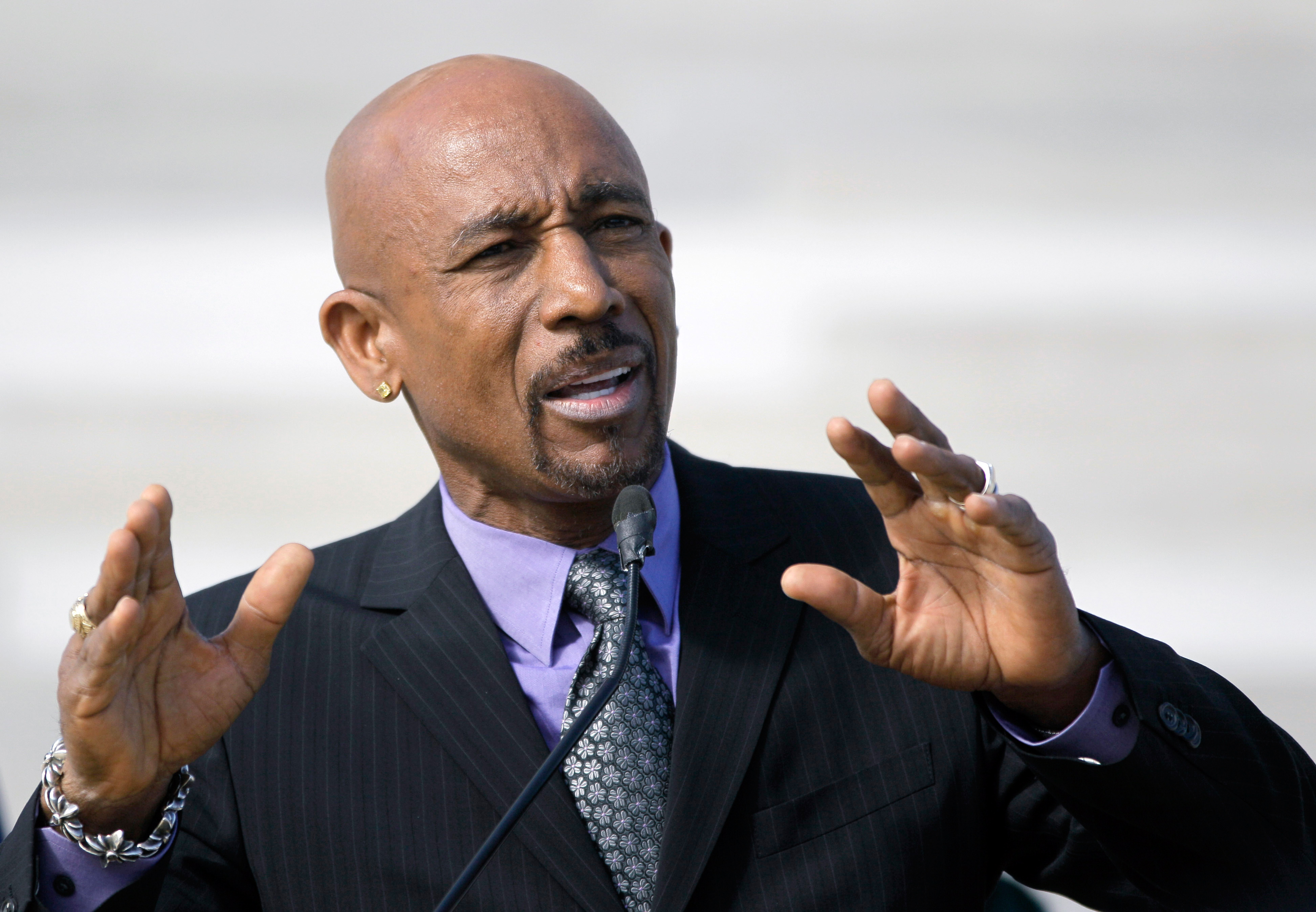 Payday Loan Company Endorsed by Montel Williams Is Fined for Misconduct