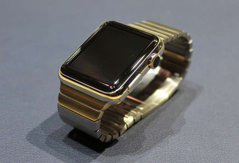 An Apple Watch Edition, which is made from 18-carat solid gold, on display