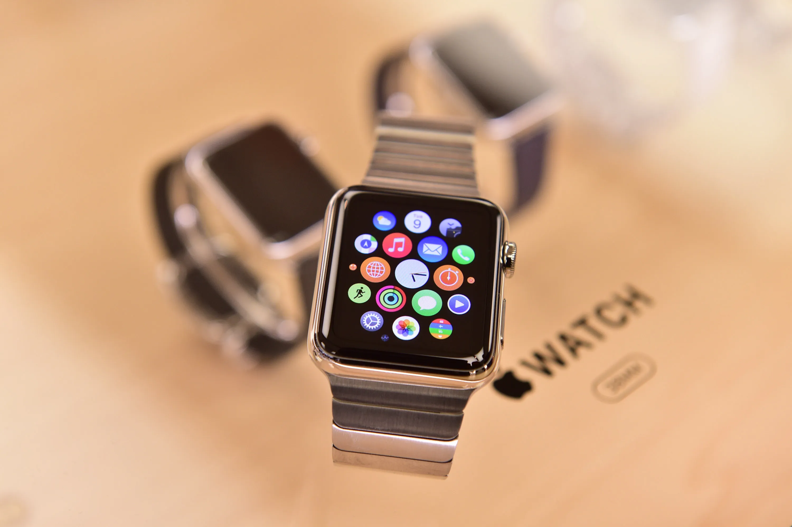 I watch she. Часы эпл вотч. Apple IWATCH 7. Apple IWATCH 2022. Часы Эппл вотч последняя модель.