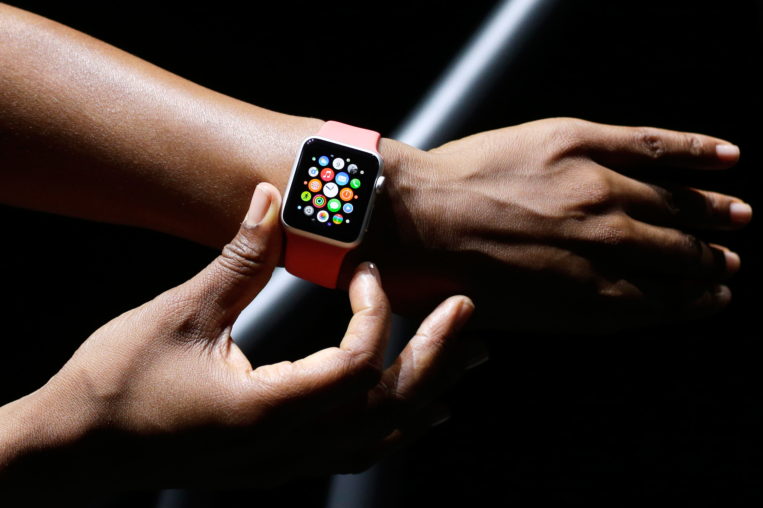 15 Very Cool Money Apps for the Apple Watch