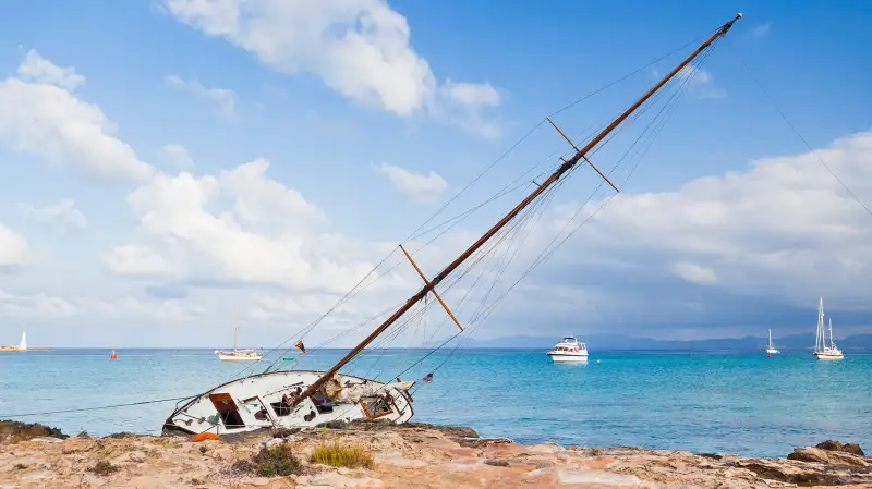boat wrecked on beach
