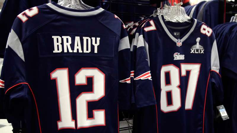 Tom Brady Jersey, Gear Sales Spike After NFL Deflategate Suspension