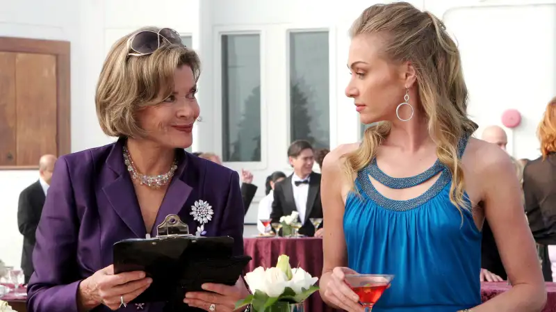 ARRESTED DEVELOPMENT with Jessica Walter and Portia de Rossi