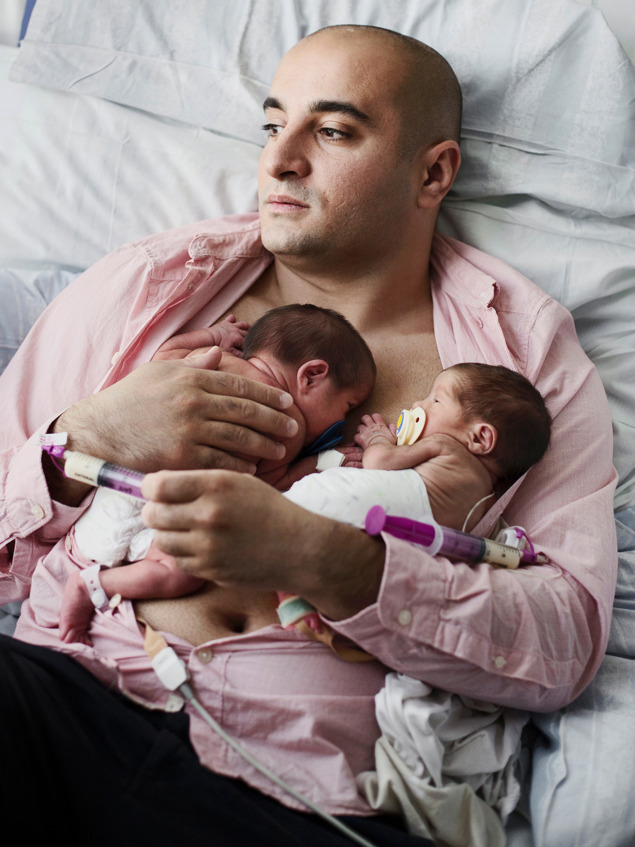 SAMAD KOHIGOLTAPEH, 32, Construction Engineer.
                                            <b>Parental Leave:</b> Joint for the first four months, then six months solo. "I have a lot [of time] to recuperate now that the children have been in my wife’s belly for nine months. Finally I can spend time with my [twin] darlings Parisa and Leia, that is why I have chosen to stay at home together with my partner during the first three months." 
                                            