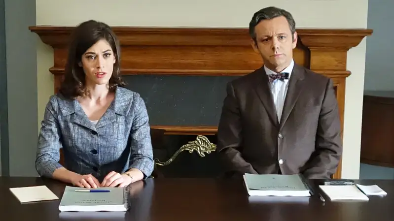 Lizzy Caplan as Virginia Johnson and Michael Sheen as Dr. William Masters in Masters of Sex (season 3, episode 1) on Showtime