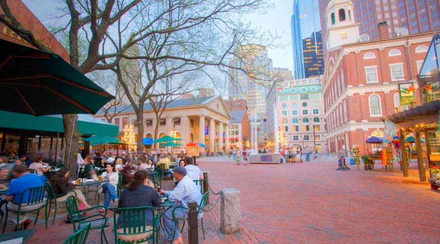 Boston's Faneuil hall, cafes and Quincy market.