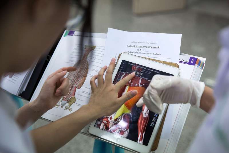 Bangkok Anatomy Lab Inundated With Body Donors Following Example Of Revered Monk Luang Phor Khoon
