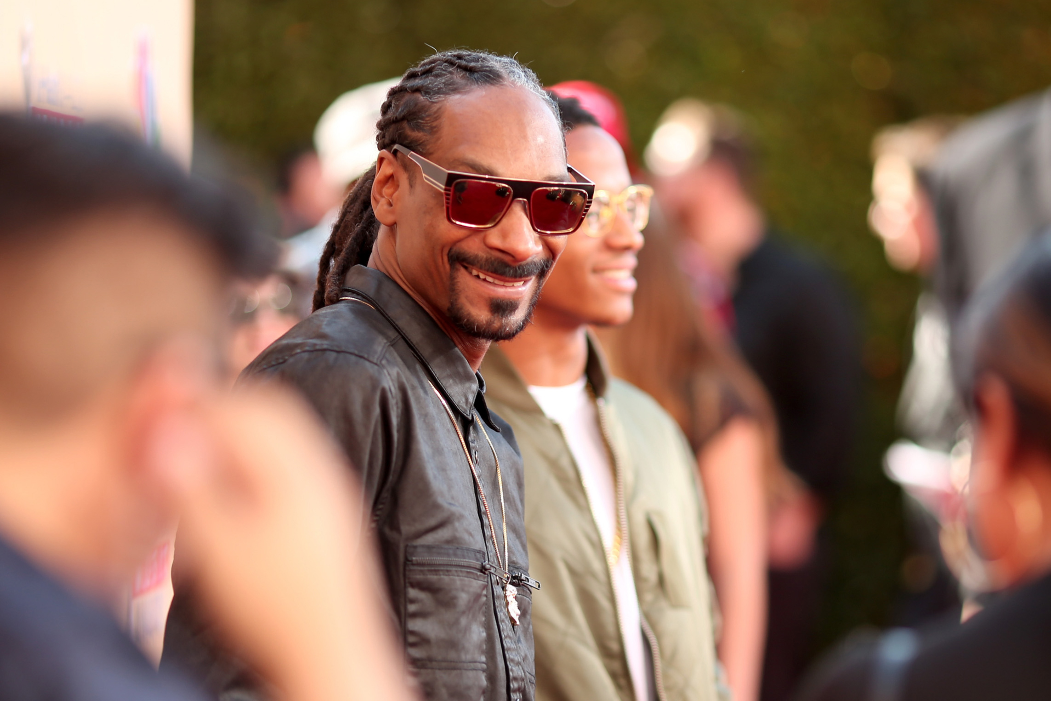 Recording artist Snoop Dogg arrives at the iHeartRadio Music Awards held at the Shrine Auditorium on March 29, 2015 in Los Angeles, California.