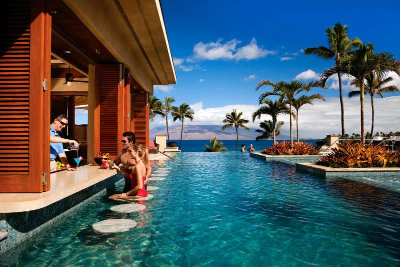 Four Seasons Resort Maui pool bar