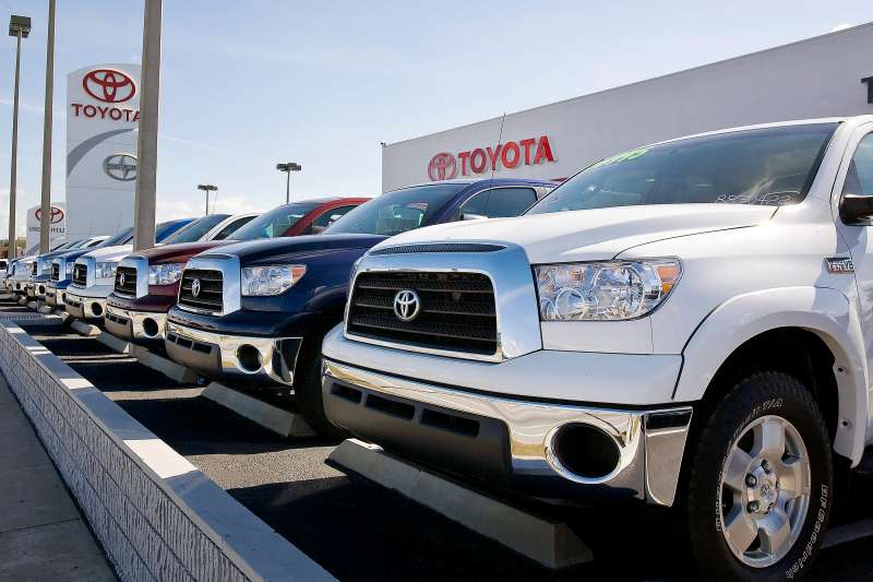 Toyota Bans Advertising Below Invoice Pricing