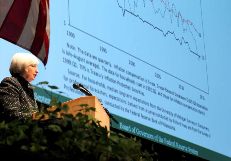 U.S. Federal Reserve Chair Janet Yellen speaks with the aid of a slide show presentation at the University of Massachusetts in Amherst, Massachusetts September 24, 2015. Yellen said on Thursday she expects the U.S. central bank to begin raising interest rates later this year as long as inflation remains stable and the U.S. economy is strong enough to boost employment.