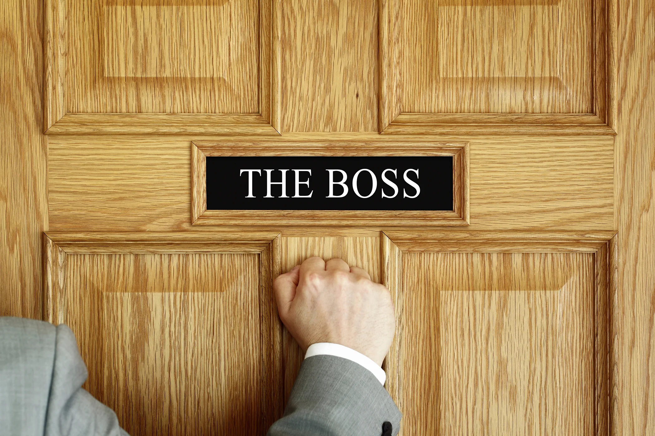 6 Tips for Dealing With a New Boss