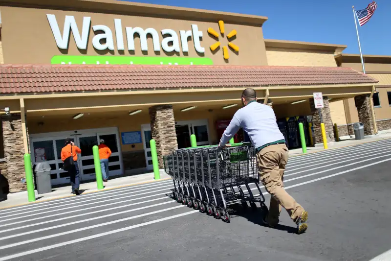 Wal-Mart Announces Its Increasing Wages