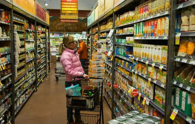 BASALT, COLORADO - MARCH 5: A woman shops at the Whole Foods store March 5, 2015 in Basalt, Colorado. (Photo by Robert Nickelsberg/Getty Images)