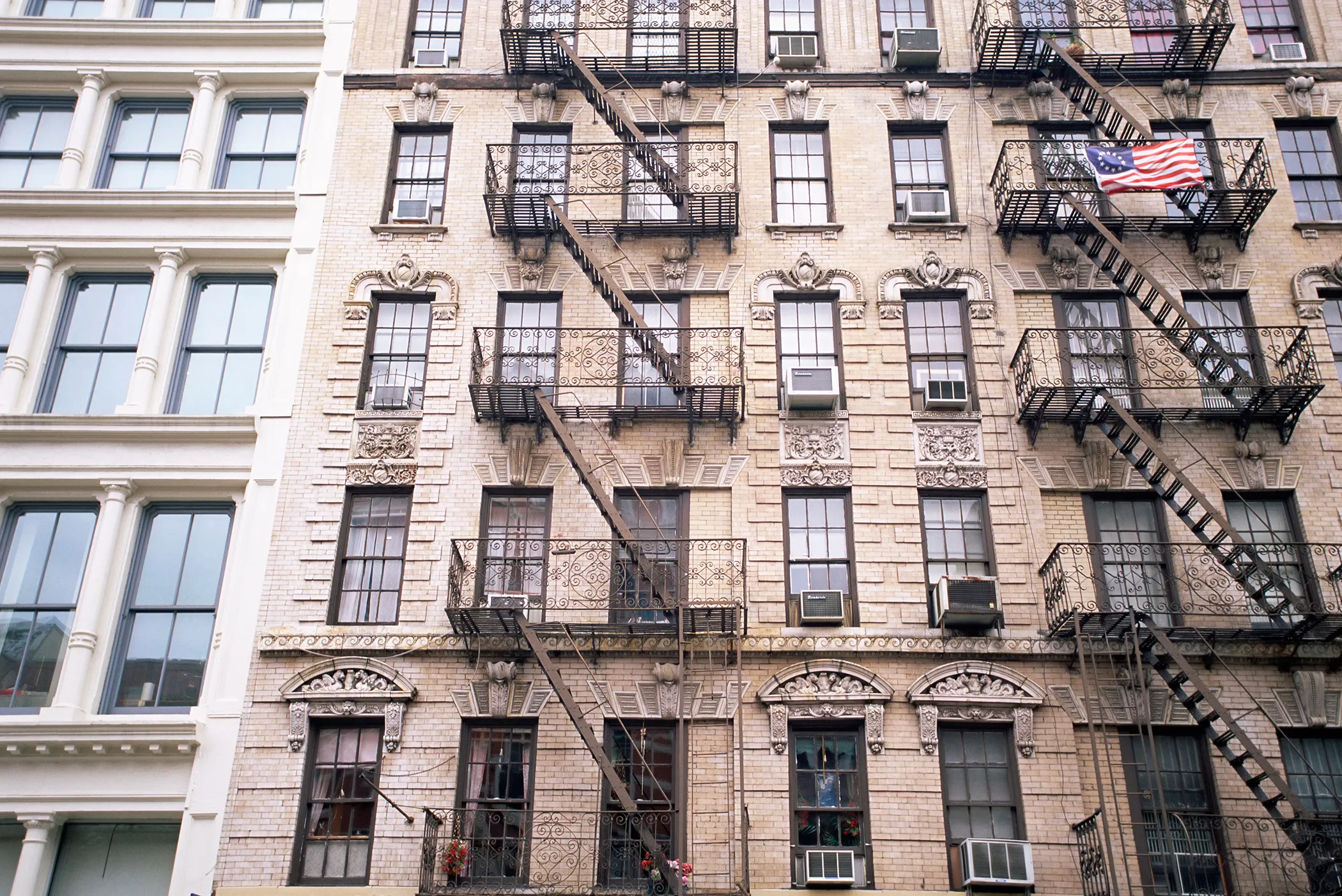 10 Things to Check Before Renting an Apartment Money