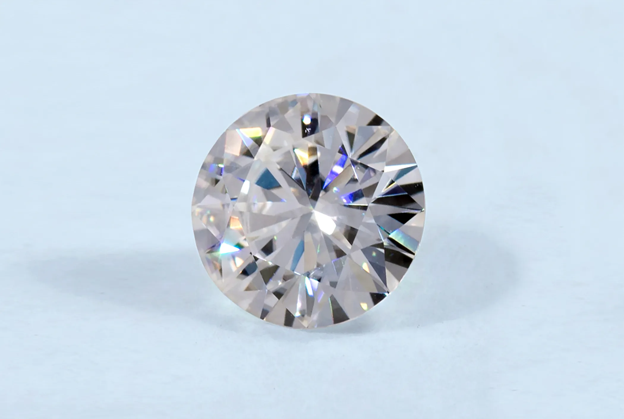 stones that look like diamonds but are cheaper