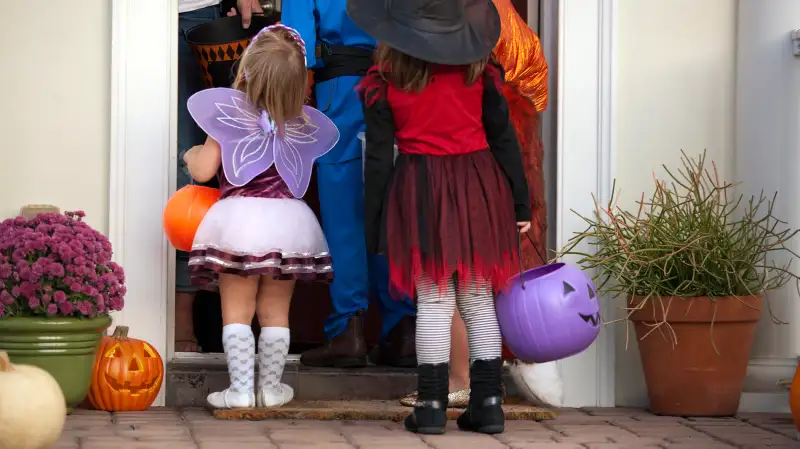 trick or treaters