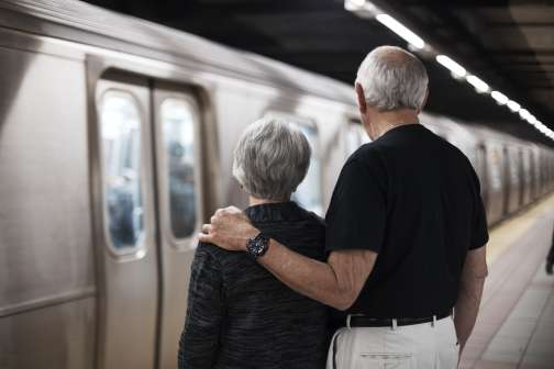 Men Retire to Spend Time With Their Spouses, Women Not So Much