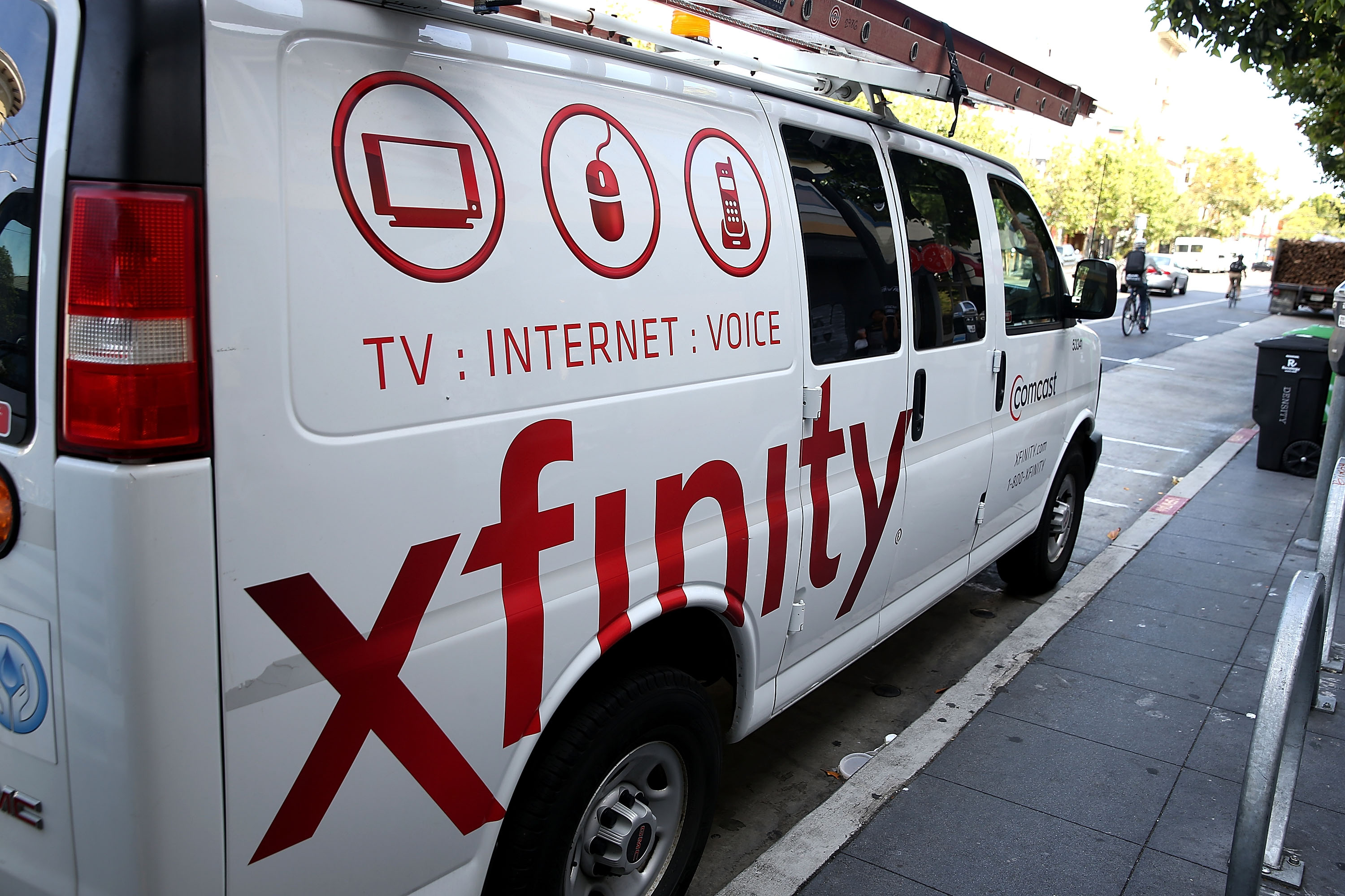 Comcast Trash-Talked Google Fiber and It Backfired Because Everyone Hates Them