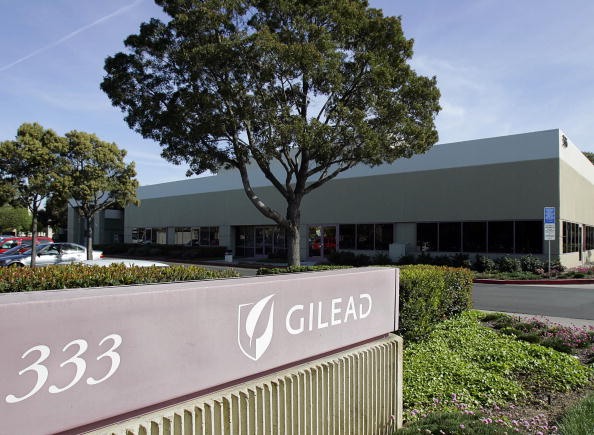 UNITED STATES - MARCH 29:  The Gilead Sciences Inc. sign is seen outside the company's headquarters in Foster City, California, on Thursday, March 29, 2007. Biotechnology companies including Genentech Inc. and Gilead Sciences Inc. can't find enough scientists to hire, threatening to slow one of the industries bolstering U.S. job growth.  (Photo by Kimberly White/Bloomberg via Getty Images)