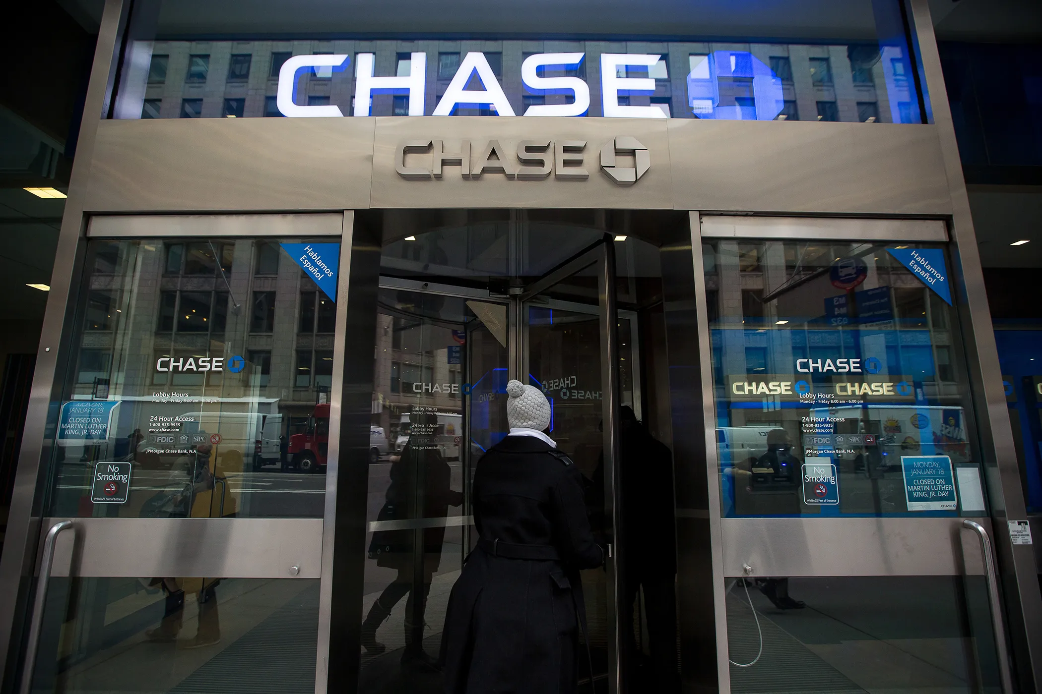 New Chase ATMs Won't Require a Card