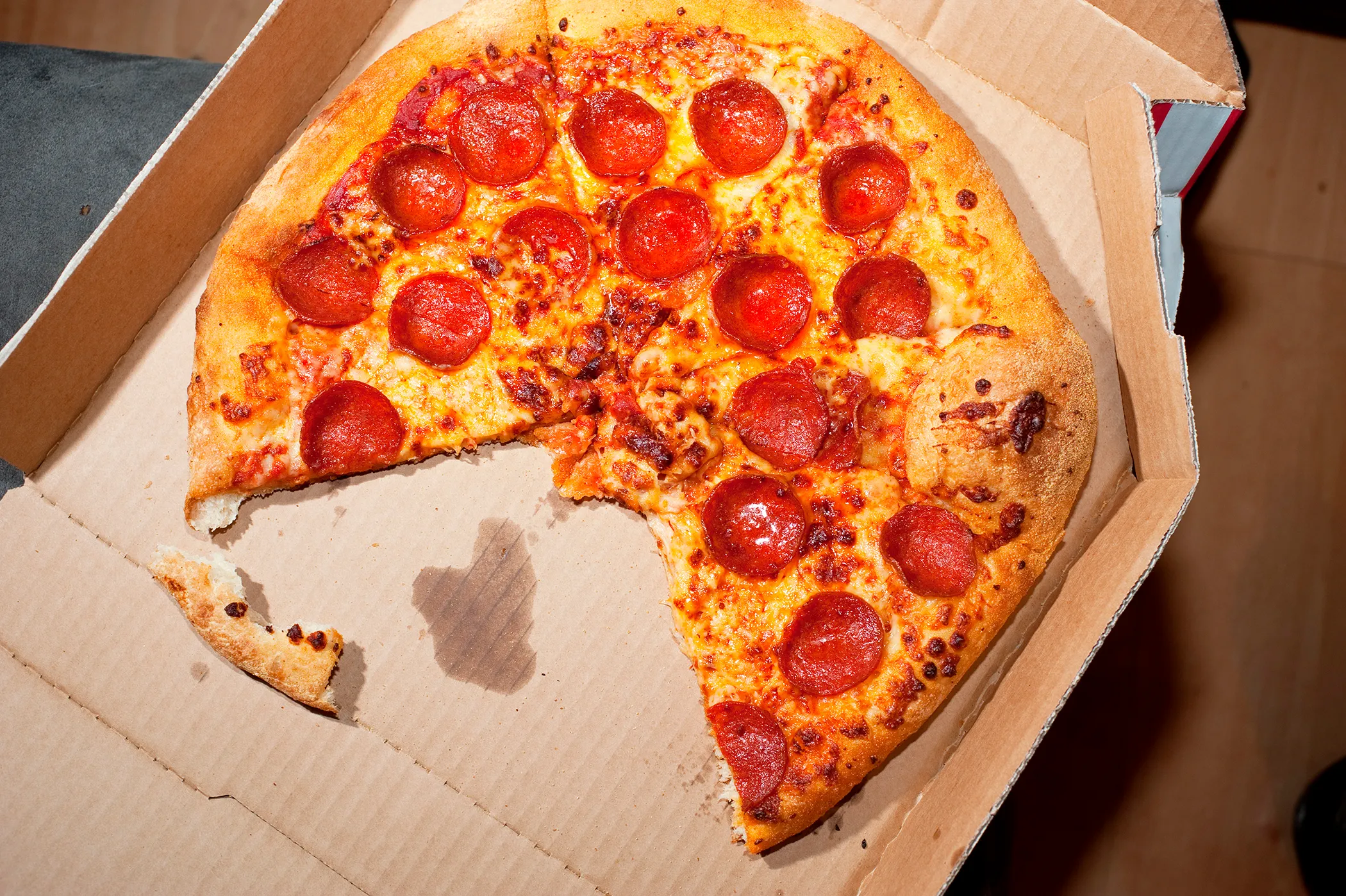 Can You Guess How Much Americans Eat On Super Bowl Sunday?