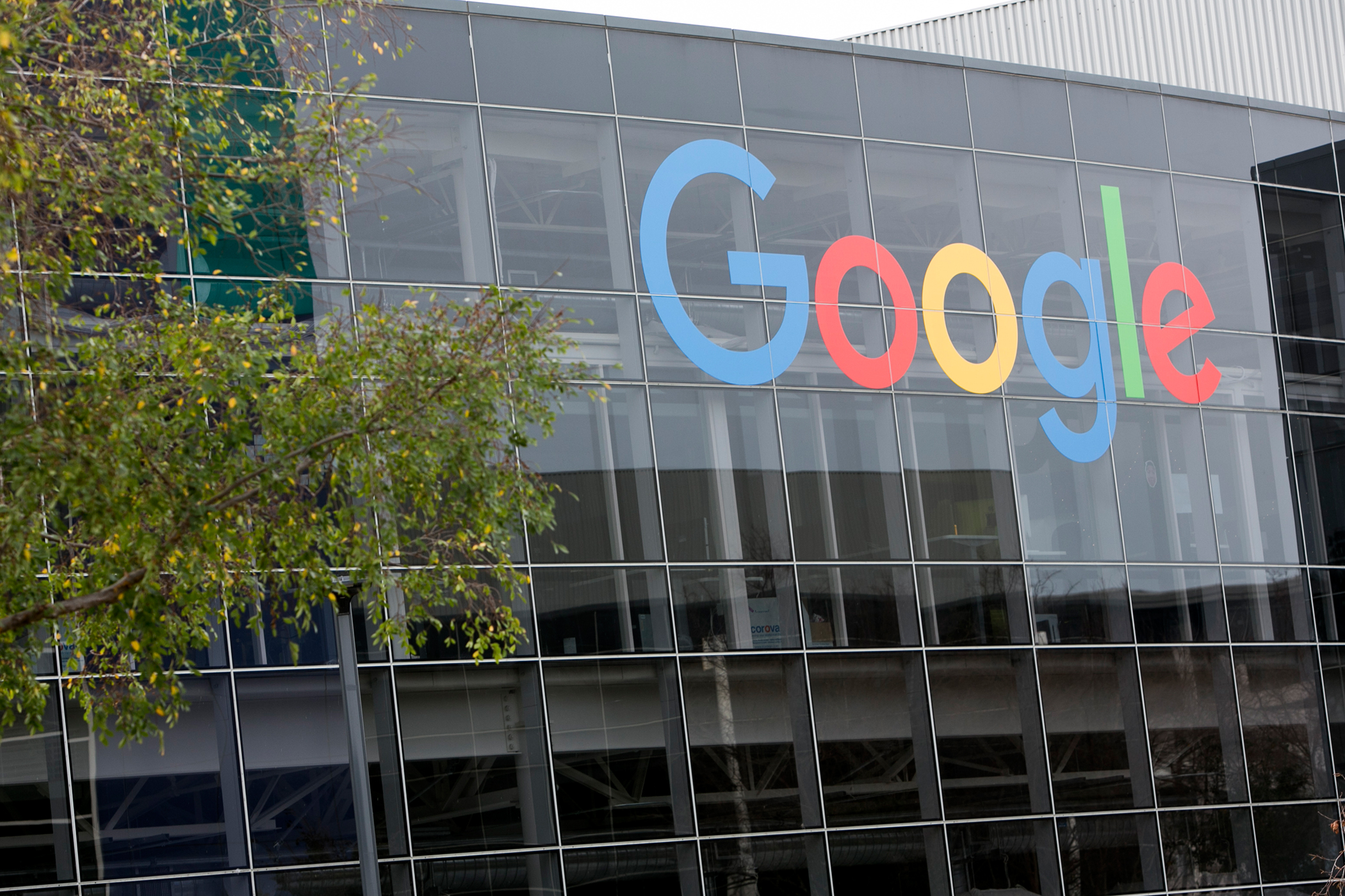 France Says Google Owes 1.6 Billion Euros in Back Taxes