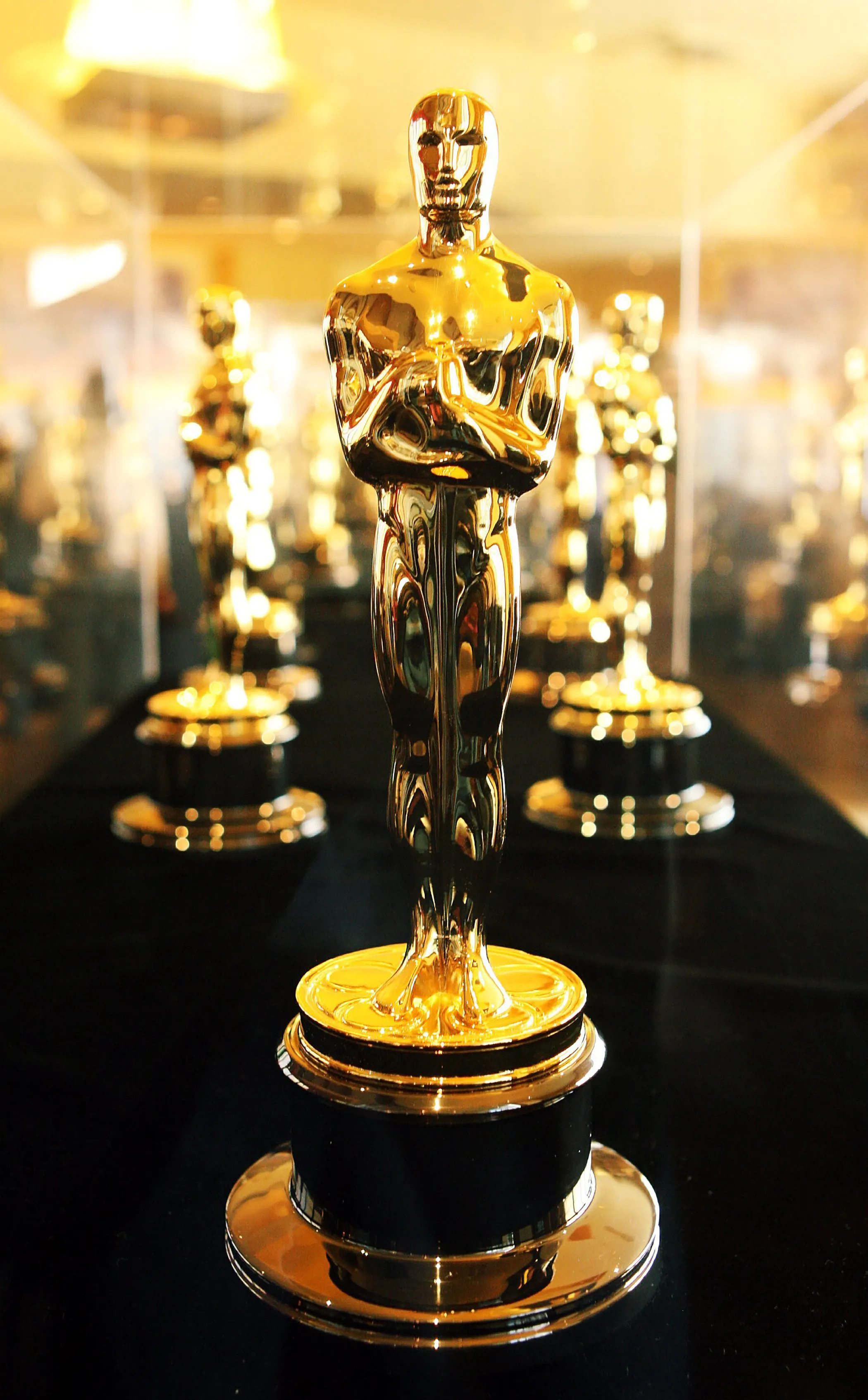 You'll Be Shocked at How Little An Oscar Statuette Is Worth