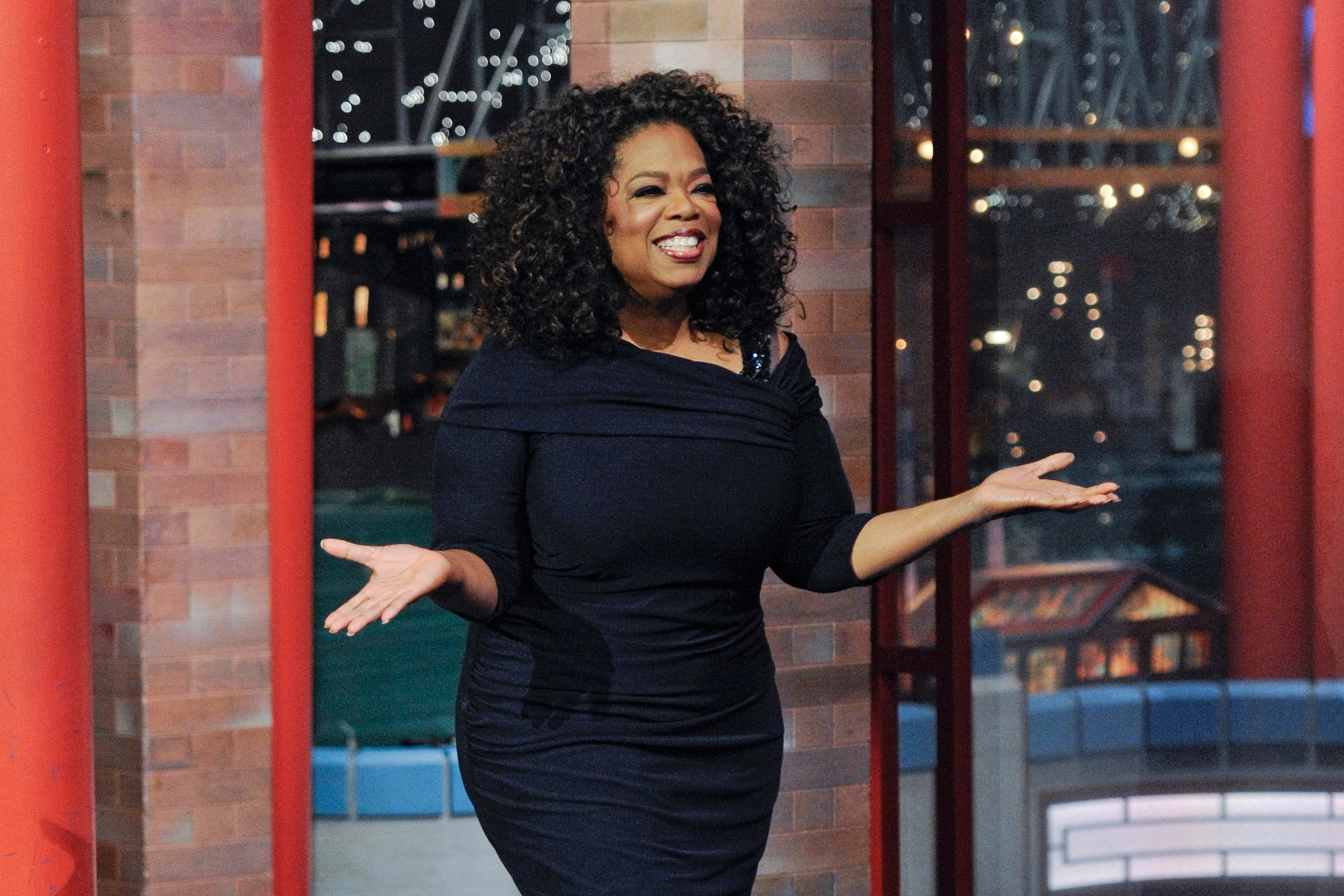 Here's How You Can Buy Oprah Winfrey's Used Clothes