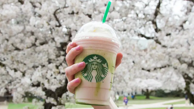 Starbucks Cherry Blossom Frappuccino