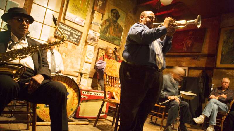 Musicians playing in Preservation Hall Jazz Club, French Quarter, New Orleans, Louisiana