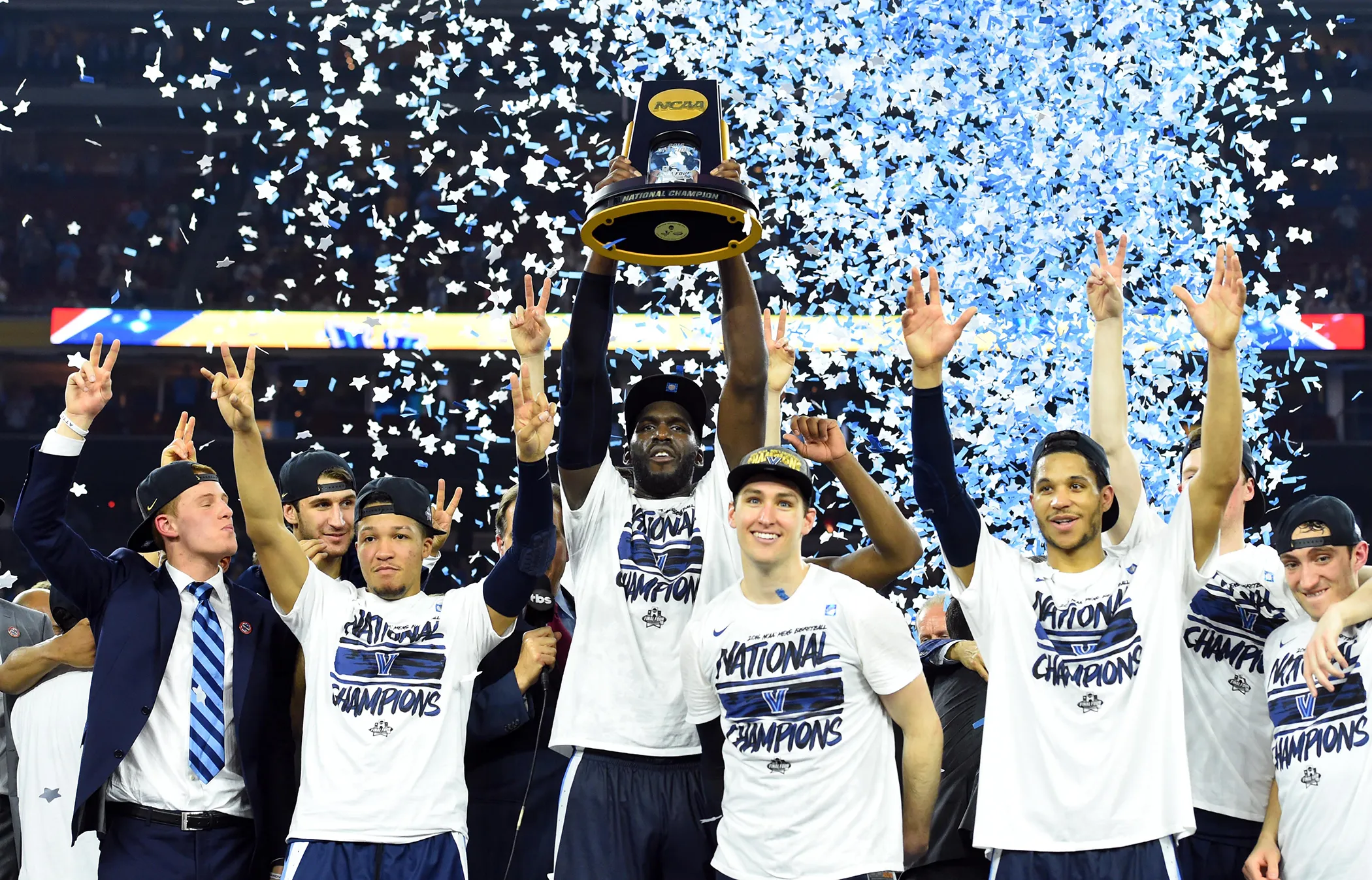 Villanova wins NCAA championship on all-time classic March Madness buzzer- beater