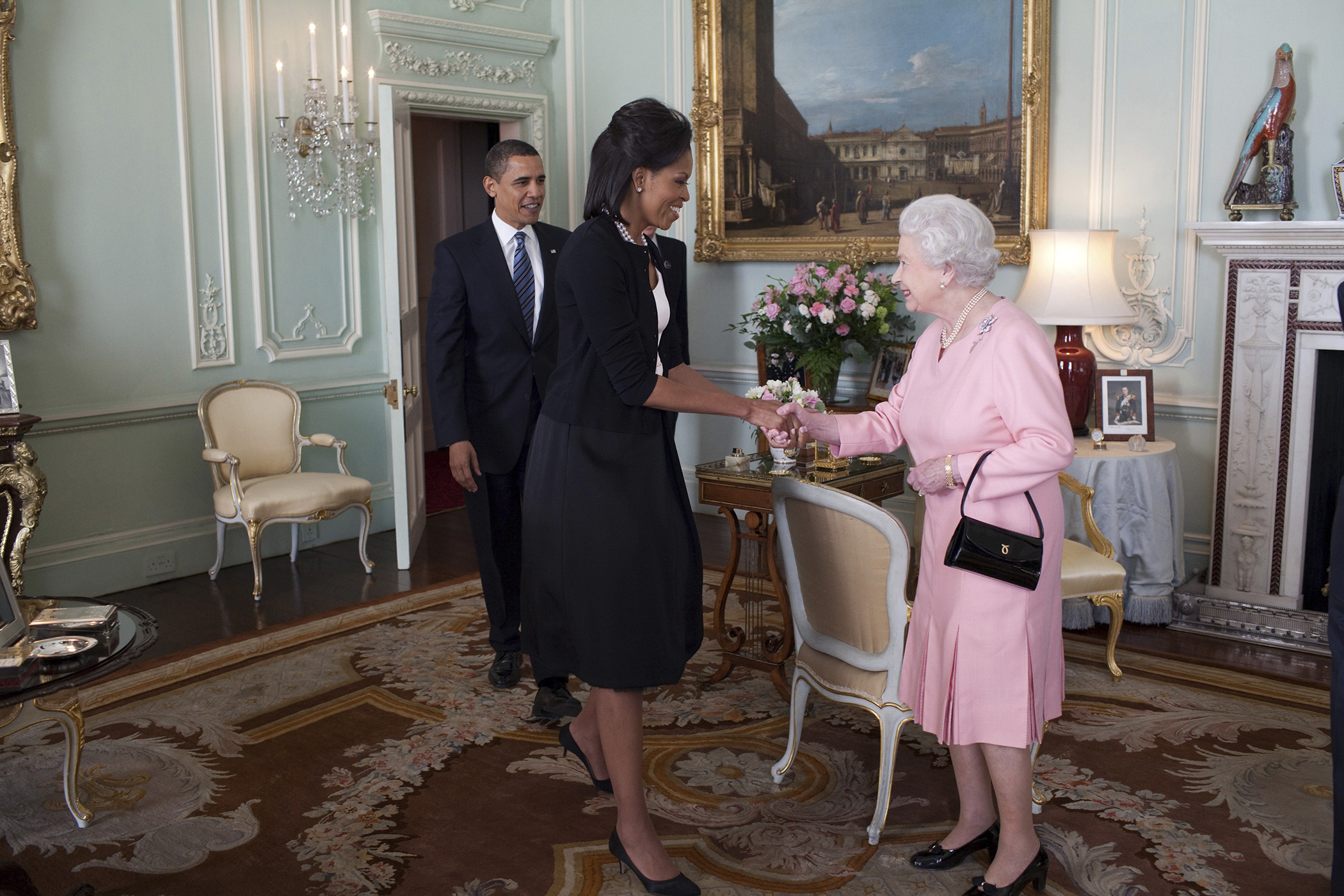 President Barack Obama and First Lady Michelle Obama are welcomed by Her Majesty Queen Elizabeth II to Buckingham Palace in London, April 1, 2009.