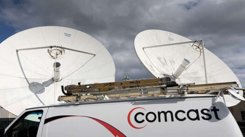 Comcast will offer a way for some cable customers to get rid of their set-top boxes.