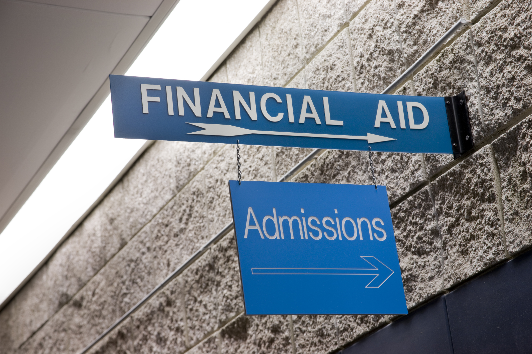 4 Tips for Negotiating a Better Financial Aid Package
