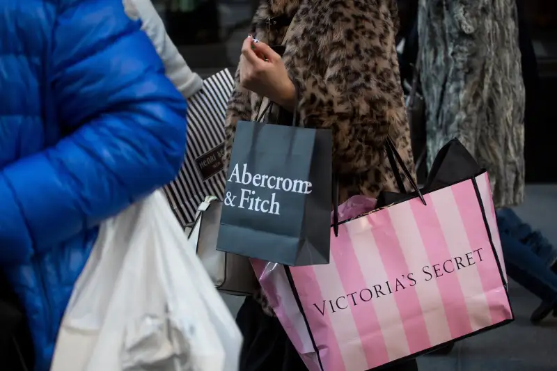 An Abercrombie & Fitch Co. Store Ahead Of Earnings Figures