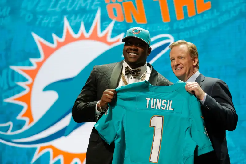 Laremy Tunsil & the Most Expensive Bongs of All Time