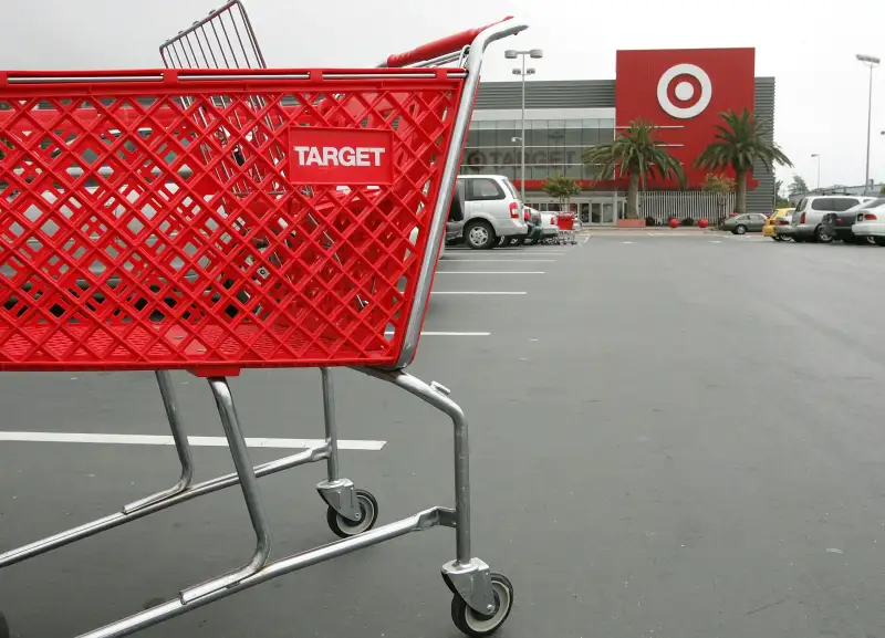 Targets Profits Rise 12 Percent In First Quarter