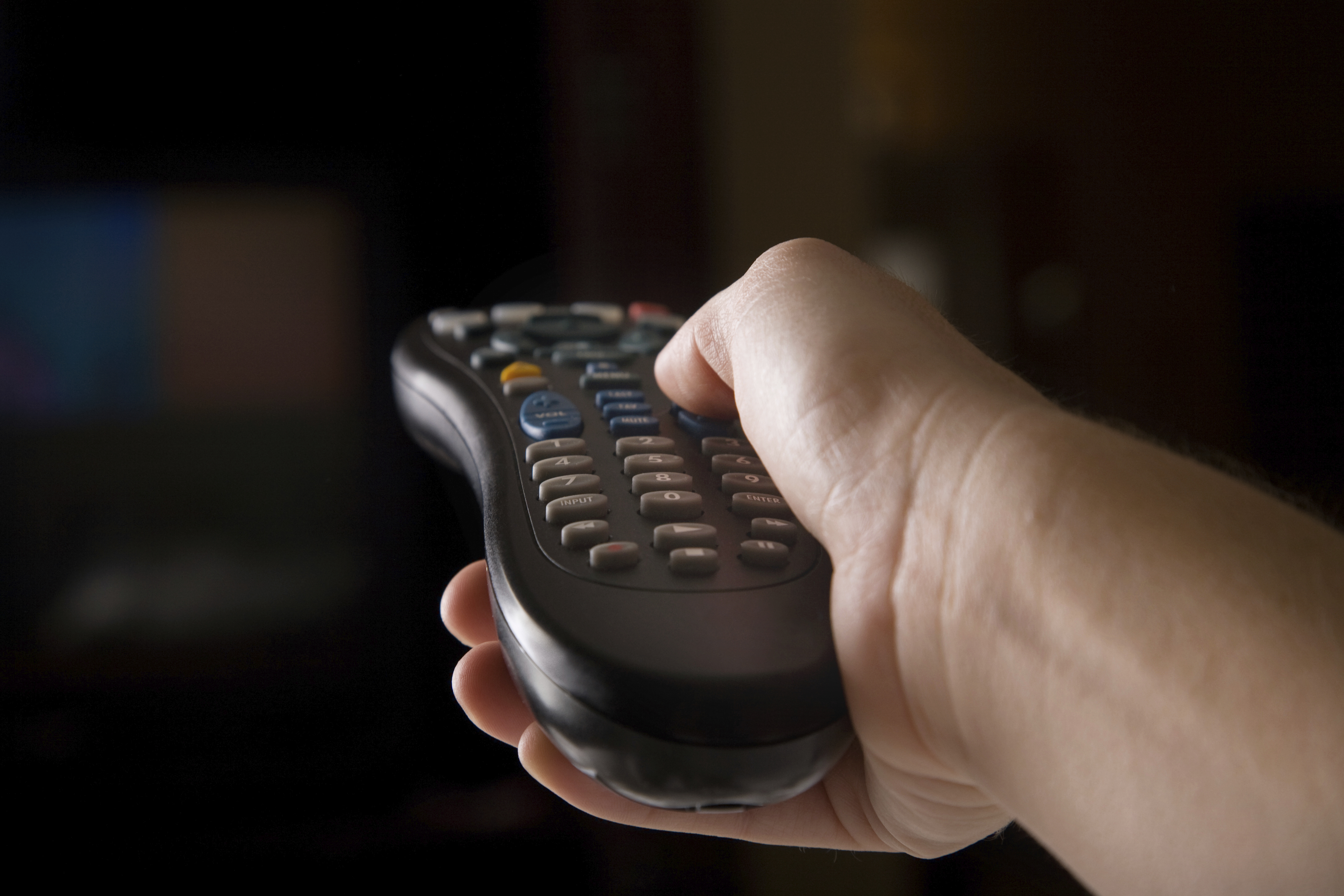 6 Ways to Lower Your Cable Bill