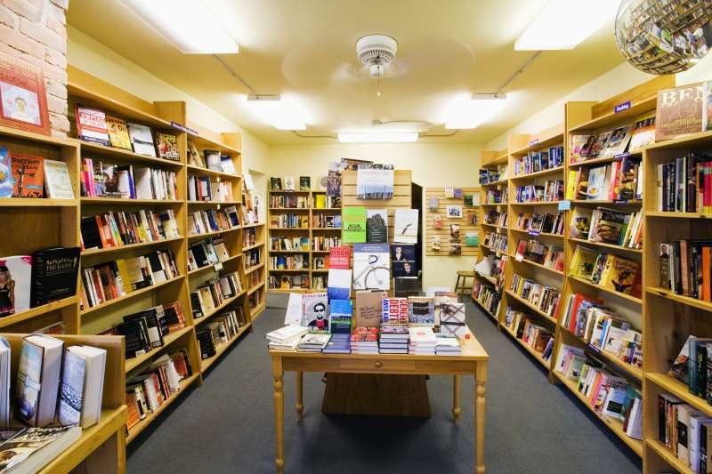 More than 400 bookstores around the country will participate in Independent Bookstore Day Saturday.