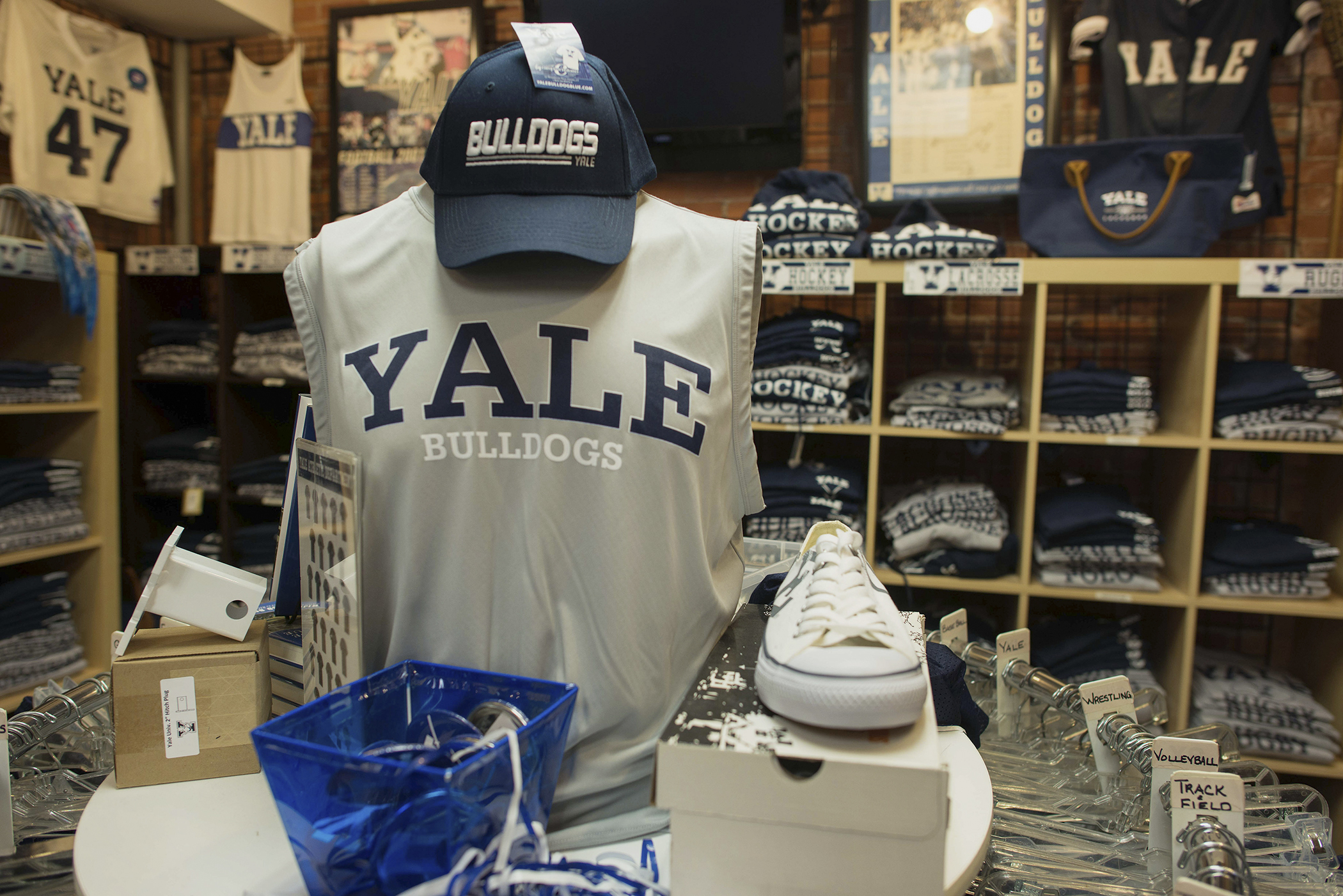 Yale Campus Store