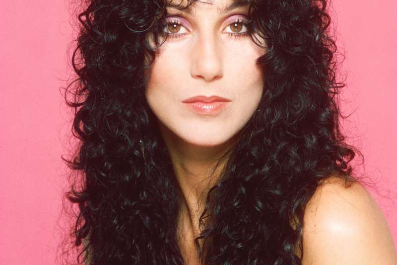 LOS ANGELES - JULY 1979: Singer and actress Cher poses for a publicity Session in July 1979 in Los Angeles, California.  (Photo by Harry Langdon/Getty Images)